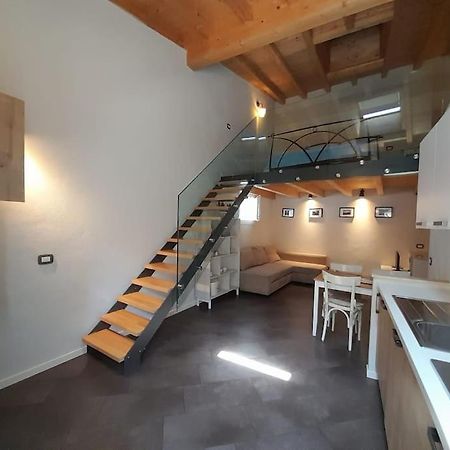 Апартаменты Iseo Loft - Comfort In Downtown Экстерьер фото