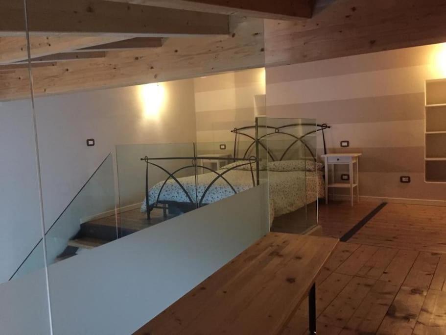 Апартаменты Iseo Loft - Comfort In Downtown Экстерьер фото